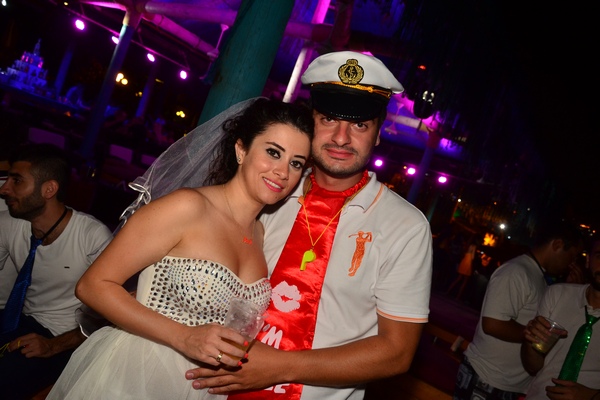 Clubbing Night at Edde Sands